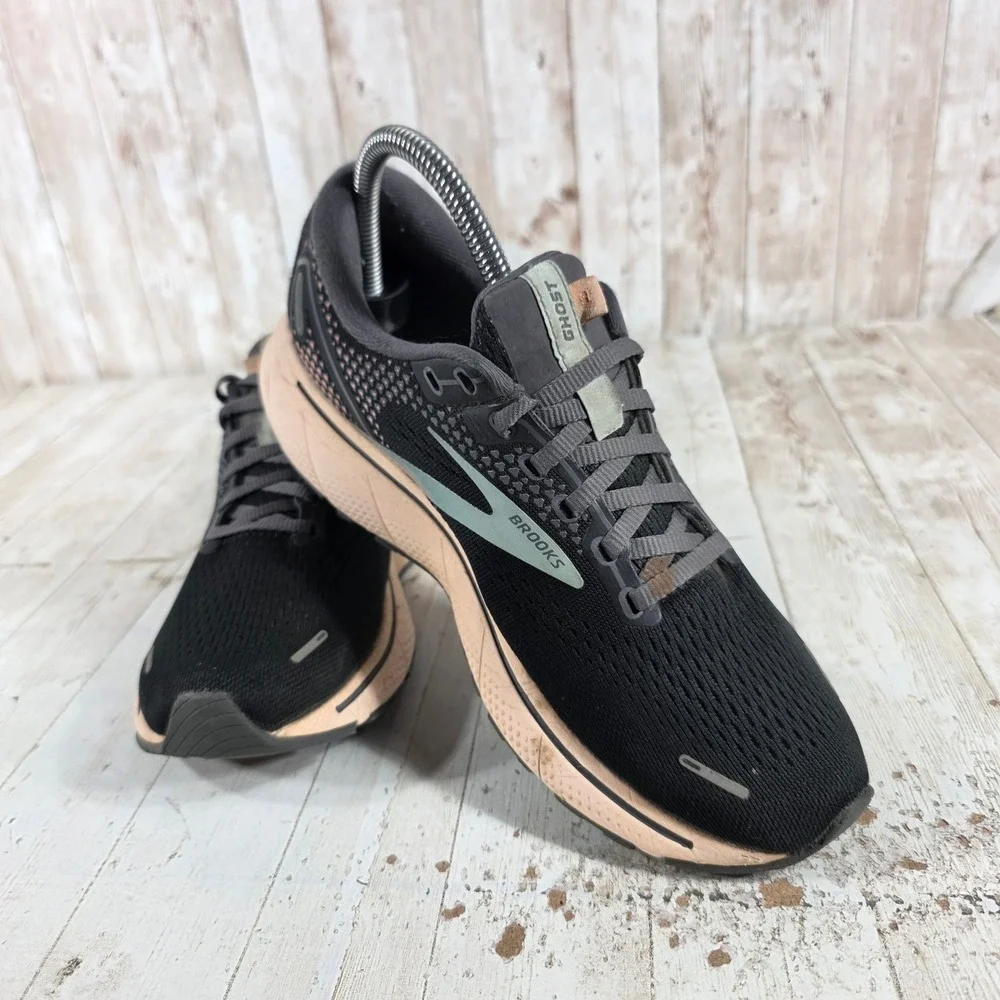 Brooks Ghost 14 Womens Running Shoes Black Peach 1203561B025 Size 7.5 Medium B‎